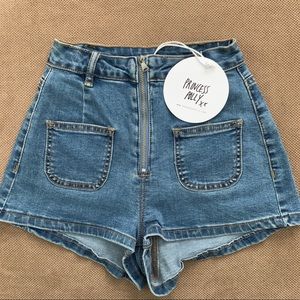 princess polly “jennifer short”: size 2